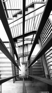 Escalier à Baroja - Photographie Architecture Noir et Blanc par AbesNeits, Pays Basque